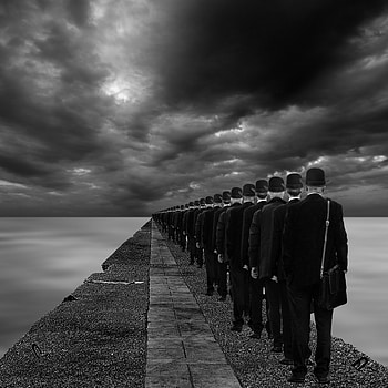 People, Sea, Miscellanea, Miscellaneous, Bw, Chb, Surreal, Assimilation HD phone wallpaper
