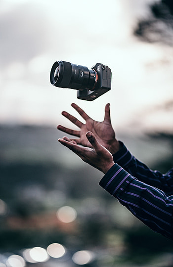 Hands, Technologies, Technology, Camera, Levitation, Toss Up, Toss HD phone wallpaper