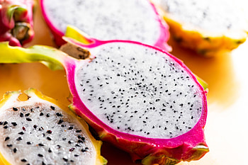 Dragon Fruit, Culinary preparation, Delicious recipe, Exotic fruit taste HD wallpaper