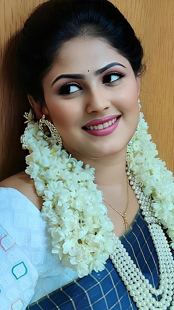 Beautiful lady, saree beauty HD phone wallpaper