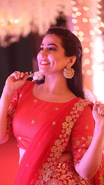 Manjusha, telugu actress, anchor HD phone wallpaper