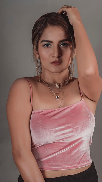 Trishaa kamlakar, sexy seductive, model HD phone wallpaper