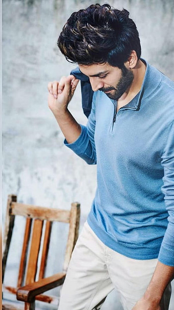 Kartik Aaryan, Blue Tshirt, Look Smart HD phone wallpaper