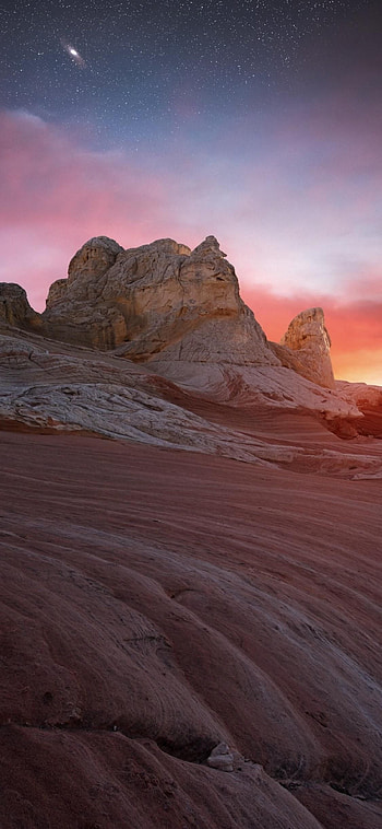 Arizona , Ethan Walker posts HD phone wallpaper