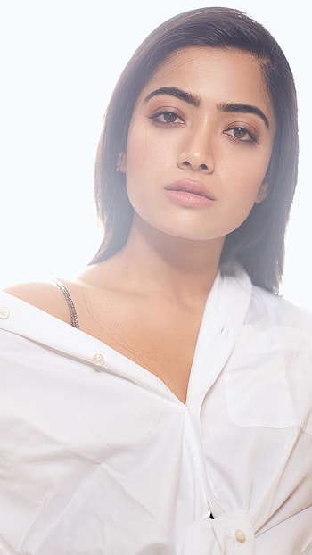 Rashmika Mandanna, Gorgeous Tamil Actress HD phone wallpaper