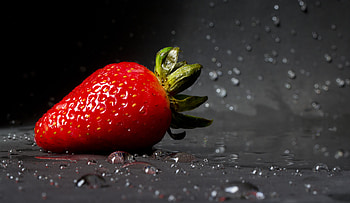 Strawberry, Drops, Macro, Close-Up, Berry HD wallpaper