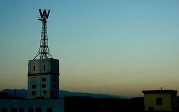 W Town, bombata, town HD wallpaper