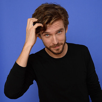 Dan Stevens pics, Dan Stevens Legion, The Guest movie HD phone wallpaper