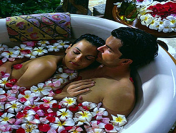 End of the day, relaxing, bath, love, couple, flowers HD wallpaper