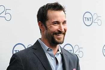 Noah Wyle, TV Shows, Age, Height, Family HD wallpaper