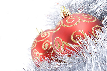 Christmas decorations, holidays, graphy, cute, balls, garland, ball, christmas, red, decorations, candles, lovely, new year HD wallpaper
