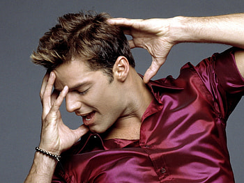 Ricky Martin, pink, man, actor, singer, hand HD wallpaper