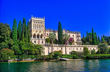 Lake Garda, Ultra , Captivating , Stunning backgrounds HD wallpaper