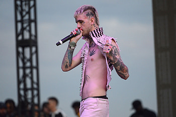 Lil Peep, Legal battle, Posthumous release, Intriguing revelation HD wallpaper