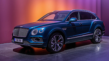 Bentley Bentayga HD wallpaper