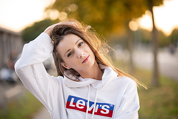 Hoodie Girl Outdoors , girls, model, outdoors HD wallpaper