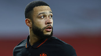 Memphis Depay, Disappointment after elimination, Winning titles, Football aspirations HD wallpaper