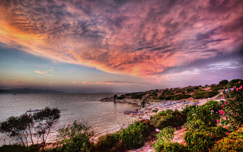 Sunrise, umbrella, town, colors, pier, peaceful, houses, nice, beach, shore, trees, ocean, sunset, sundown, grass, rocks, tree, stones, summer, purple, pretty, green, view, nature, lovely, colorful, sand, umbrellas, coast, small, beauty, amazing, sea, beautiful, clouds, sky, flowers, splendor, village HD wallpaper