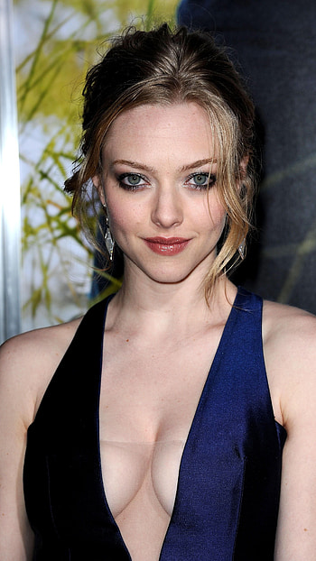 Amanda Seyfried, hollywood actress, model, gorgeous HD phone wallpaper