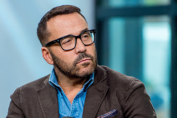 Jeremy Piven, Denies misconduct allegations, Page six HD wallpaper