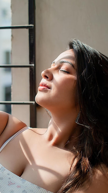 Inaya Sultana, model HD phone wallpaper