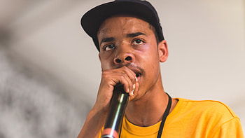 Earl Sweatshirt backdrop HD wallpaper