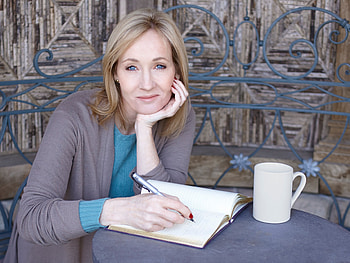 J.K. Rowling, Rowling's pets, Celebrity pets, Rowling's furry friends HD wallpaper