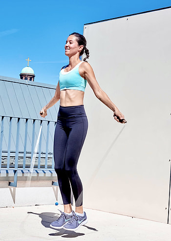 Rope Jumping, Cardio u0026 with weights, Perfect for cardio HD phone wallpaper