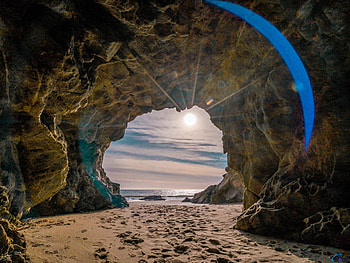 Sun Rays in a Cave, rays, sand, stone, Nature, cave, sun HD wallpaper