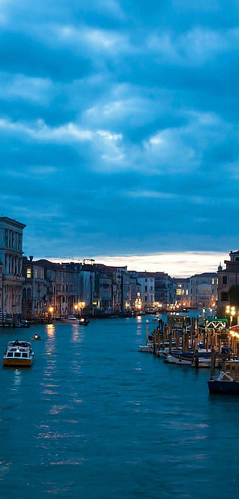 Venice cityscape, Italian architecture, Waterfront view, que HD phone wallpaper