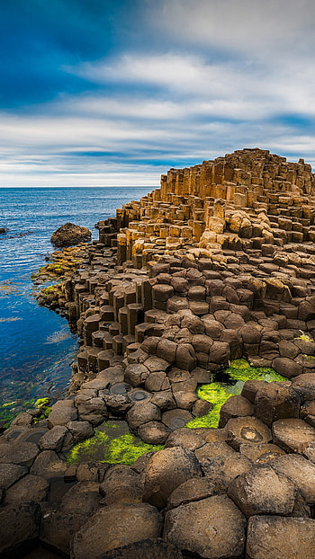 Giant's Causeway, County Antrim, Bushmills, Northern Ireland HD phone wallpaper