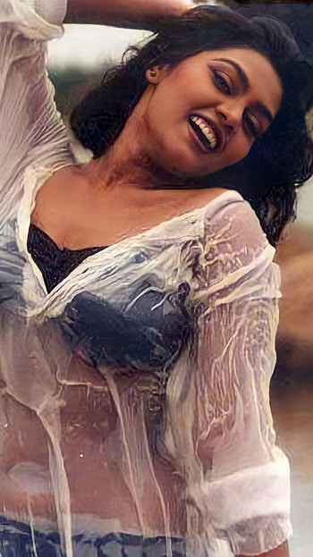 Silk Smitha, multilingual actress HD phone wallpaper