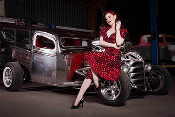 :), vintage, car, red, girl, dress, woman HD wallpaper