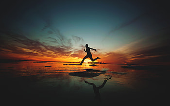 Beach, sky, reflections, sunset, mood HD wallpaper