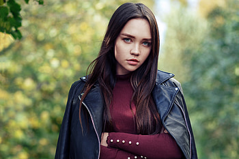 Girl Jacket Glance Brown Haired , girls, model HD wallpaper