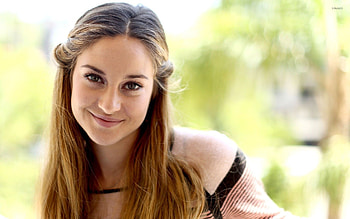 Shailene Woodley, Celebrity HD wallpaper