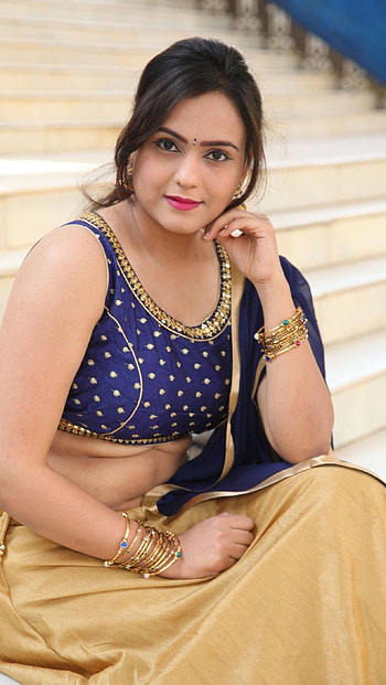 Priyansha Dubey, actress, navel show HD phone wallpaper