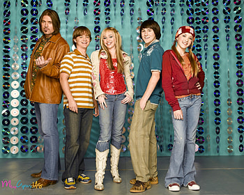 Hannah Montana season 1, Promotional hoot, Miley Cyrus in character, Childhood TV memories HD wallpaper
