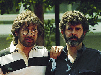 Steven Spielberg, Star Wars bet success, Lucrative deal, Betting story HD wallpaper