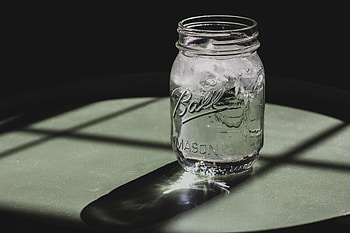 Ice, Bank, Miscellanea, Miscellaneous, Shadow, Jar HD wallpaper