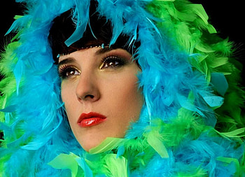 BLUE GREEN FEDER, blue, model, feder, pretty, green, face, beauty HD wallpaper