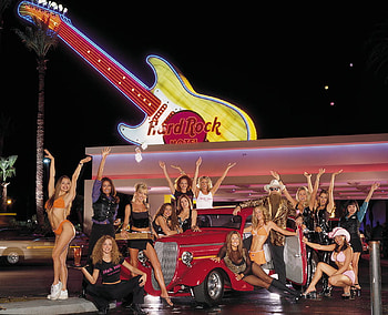 Hard Rock Hotel & Cafe, sexy, car, hot, zz top, rock, cafe, hard, red, girls, hot rod HD wallpaper