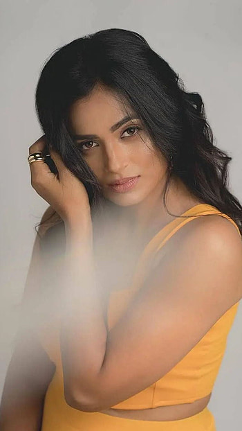 Ramya Pandian, tamil actress HD phone wallpaper