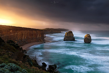 Two of the Twelve Apostles Victoria, Australia, Australia, nature, coastline HD wallpaper