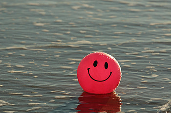 Water, Miscellanea, Miscellaneous, Balloon, Smile, Emoticon, Smiley, Happy HD wallpaper
