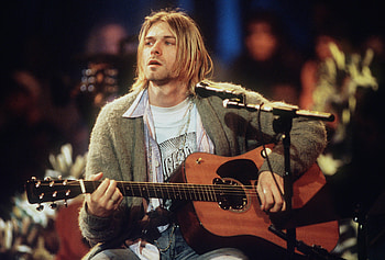 Kurt Cobain, Auctioned sweater, Inside look, Nirvana legend HD wallpaper