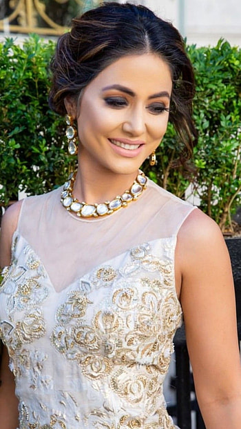 Hina Khan, Bollywood Hina Khan HD phone wallpaper