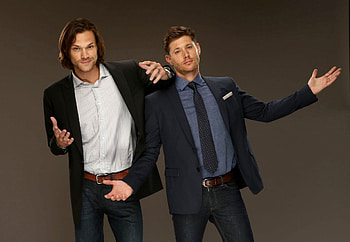jared padalecki jared padalecki jensen ackles jensen ackles actors men supernatural supernatural sam dean winchester sam HD wallpaper