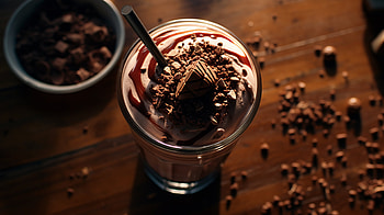 Decadent Chocolate Milkshake, Chocolate Milkshake, food, milkshake HD wallpaper