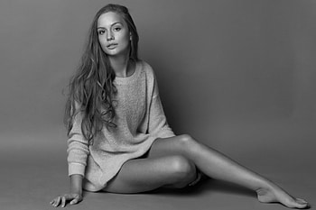 Beautiful woman in dark., with, hair, long, woman HD wallpaper